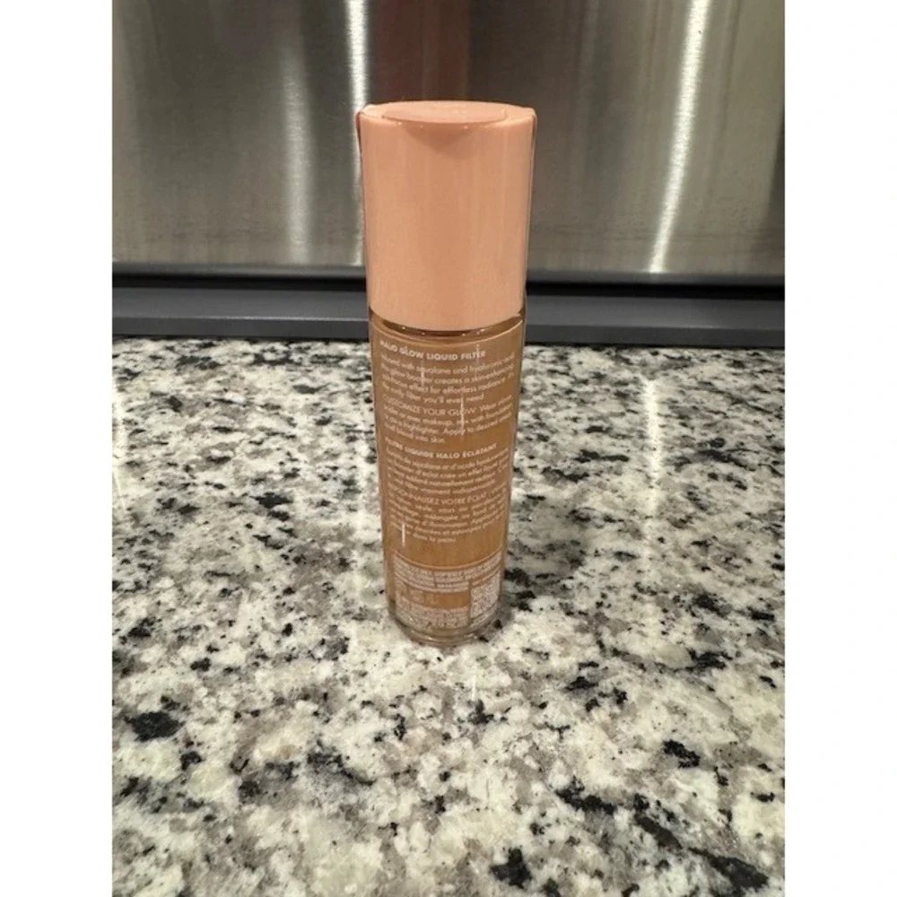e.l.f.‎ Halo Glow Liquid Filter Medium 4 Radiant Finish Makeup Foundation